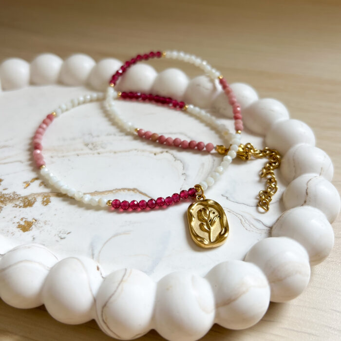Naszyjnik Choker z Thulitem, Kwarcem Różowym, Cyrkonią, Granatem z LIMITOWANĄ zawieszką z okazji Dnia Matki